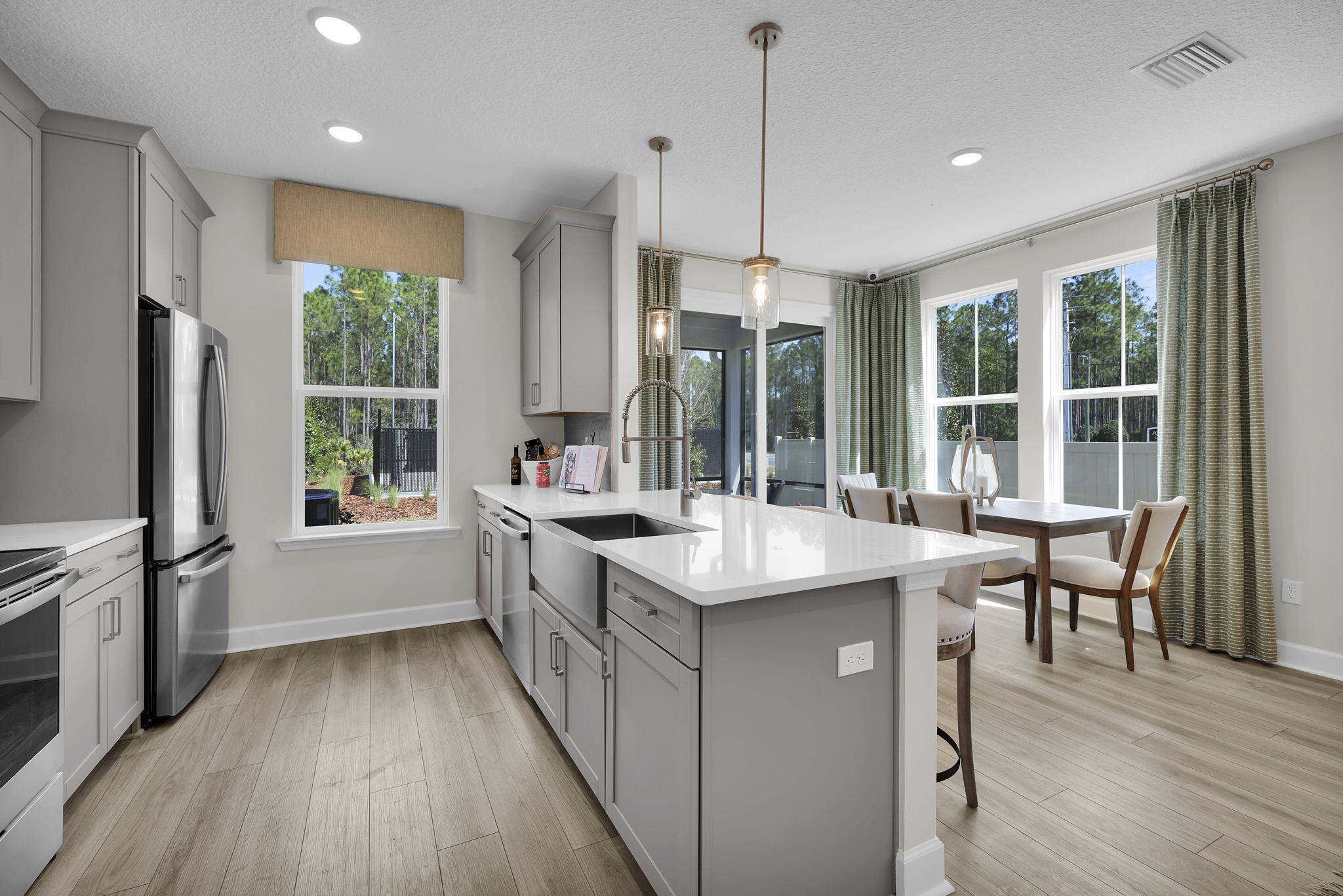 22-web-or-mls-32 Woodland Park_022