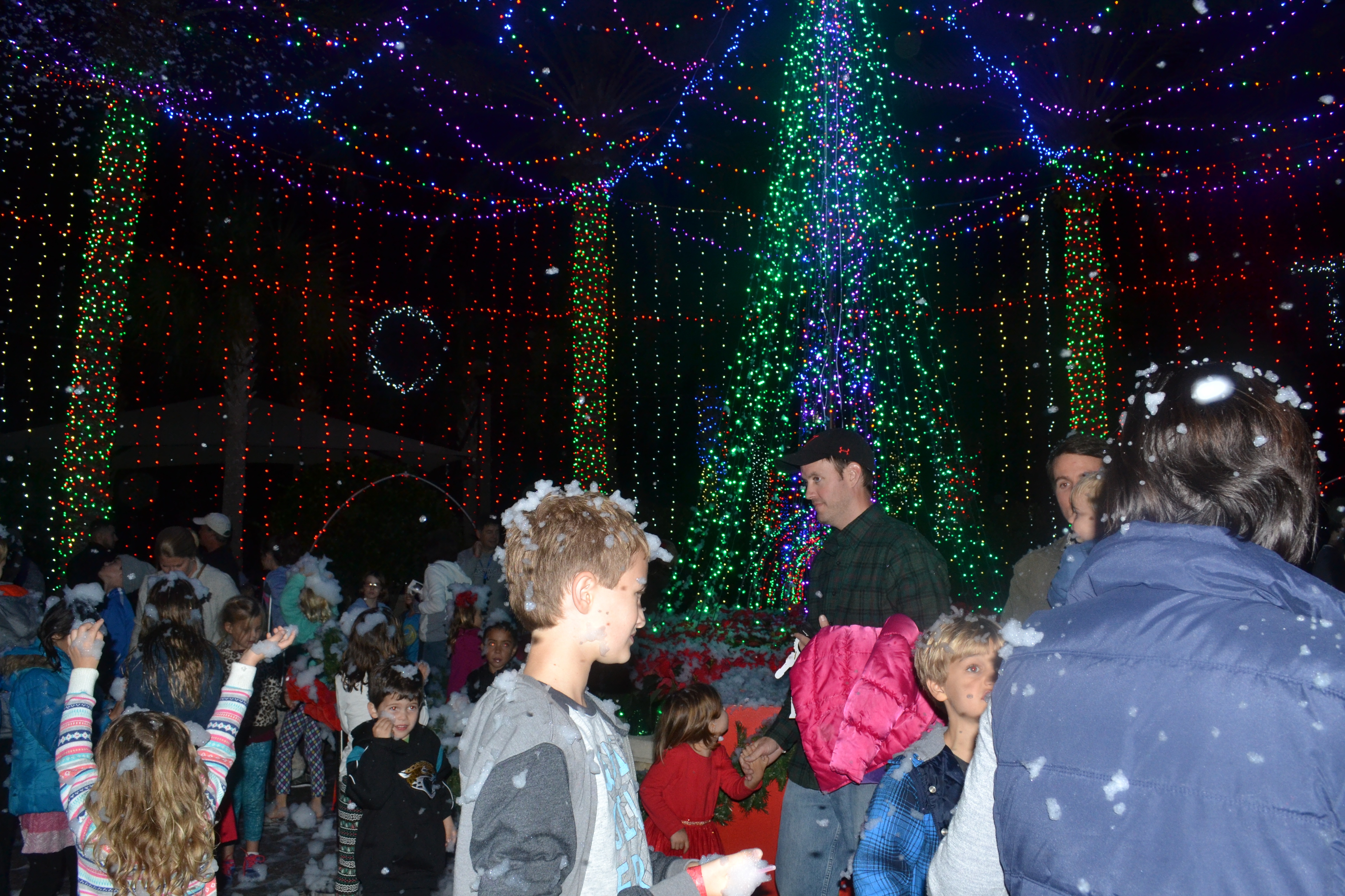 Nocatee A Glow Holiday Event