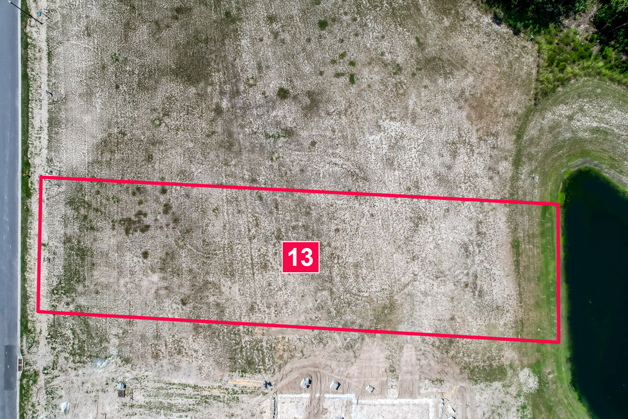 outline- lot 13